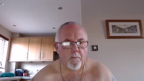 Snapshot of touchwood25 chatting on 02/06/25, 09:00 TOUCHWOOD25 online show from 02/06/25, 09:00