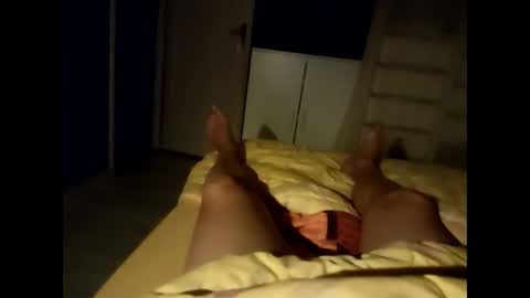 Snapshot of toutim6163 chatting on 09/29/25, 06:35 toutim6163 online show from 09/29/25, 06:35