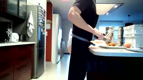 Snapshot of toutim6163 chatting on 10/20/25, 06:36 toutim6163 online show from 10/20/25, 06:36