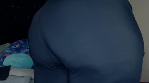 Snapshot of toxiclilly chatting on 02/06/25, 09:22 Lilly Miss Mistress Goddess Maam Queen Boss online show from 02/06/25, 09:22