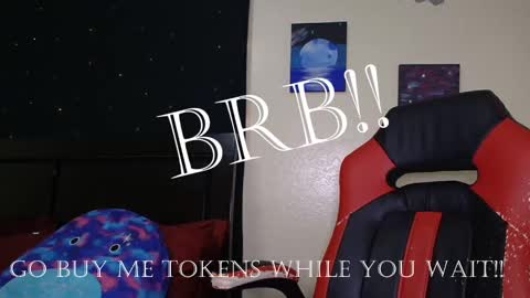 Snapshot of toxiclilly chatting on 09/28/25, 10:09 Lilly Miss Mistress Goddess Maam Queen Boss online show from 09/28/25, 10:09