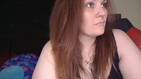 Snapshot of toxiclilly chatting on 11/23/25, 07:52 Lilly Miss Mistress Goddess Maam Queen Boss online show from 11/23/25, 07:52