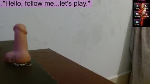 Snapshot of toxxxic_cams chatting on 09/29/25, 04:06 toxca69 online show from 09/29/25, 04:06