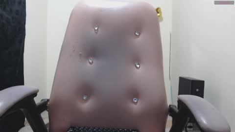 toxca69 online show from 04/19/26, 06:02