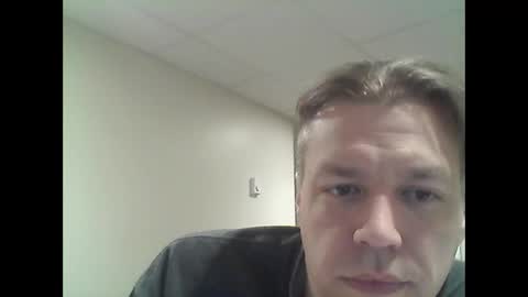 Snapshot of tpete119 chatting on 02/05/25, 08:32 Shooter McGavin online show from 02/05/25, 08:32
