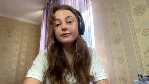 Liv 1st day online show from 07/23/26, 10:24