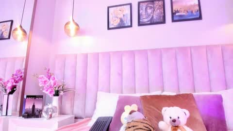 Tracy  online show from 02/23/26, 08:50