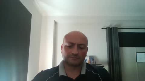 tradiedan2023 online show from 12/02/24, 02:53