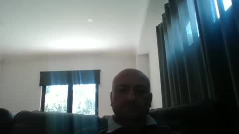 tradiedan2023 online show from 12/18/25, 03:23