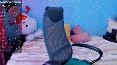 Kate online show from 12/19/25, 08:54