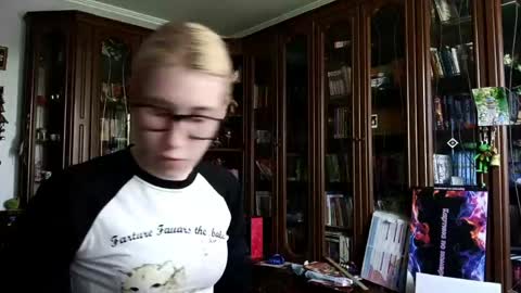 Lesly online show from 05/21/26, 08:10