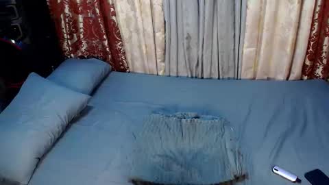 Gigi online show from 05/01/26, 03:38