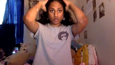 transamoure online show from 01/13/26, 07:41