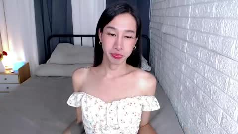 Chloe online show from 05/19/26, 02:29