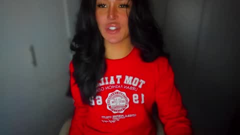 ALMIGHTY GODDESS VALENTINA online show from 12/18/24, 02:10