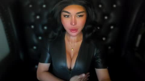 ALMIGHTY GODDESS VALENTINA online show from 01/05/25, 08:31