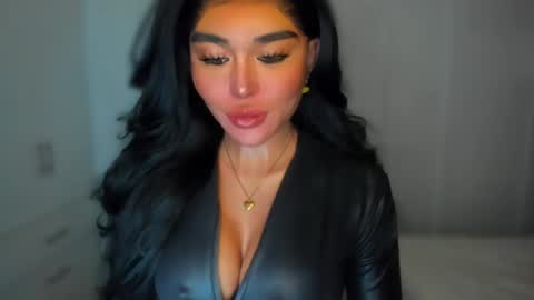 ALMIGHTY GODDESS VALENTINA online show from 01/15/25, 01:20