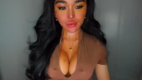 ALMIGHTY GODDESS VALENTINA online show from 01/15/25, 07:23