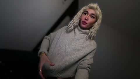 ALMIGHTY GODDESS VALENTINA online show from 11/25/25, 06:41