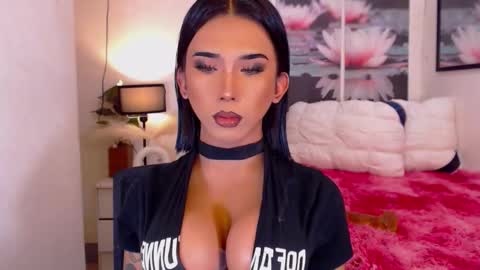 Snapshot of transpornidol chatting on 09/11/25, 01:00 transpornidol online show from 09/11/25, 01:00