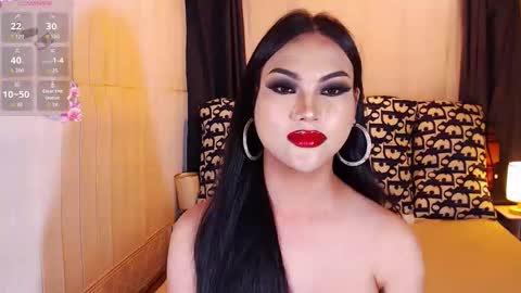 TransUNIVERSEph online show from 10/12/25, 02:38