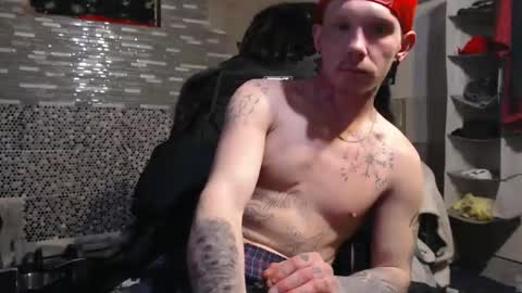 Snapshot of trapb606 chatting on 03/01/26, 12:45 trapb606 online show from 03/01/26, 12:45