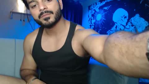 travisandnina online show from 02/22/26, 08:40