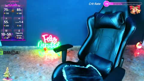 TRAVIS. online show from 12/25/24, 11:53