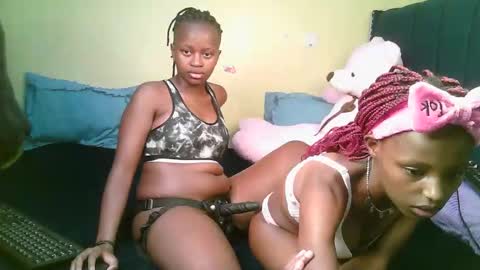 trazic_ online show from 10/19/25, 08:31