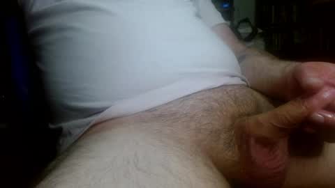 Snapshot of treasured_trash chatting on 03/31/26, 09:48 Dilly Dally online show from 03/31/26, 09:48