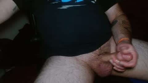 Snapshot of treasured_trash chatting on 06/17/26, 08:28 Dilly Dally online show from 06/17/26, 08:28