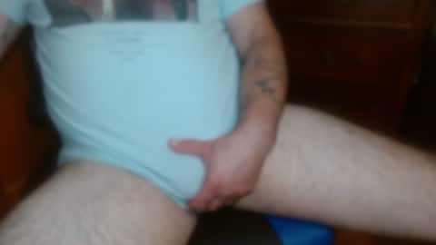 Snapshot of treasured_trash chatting on 06/29/26, 09:15 Dilly Dally online show from 06/29/26, 09:15