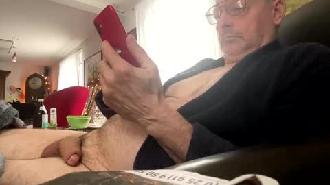 trebgeis1 online show from 02/16/25, 07:59