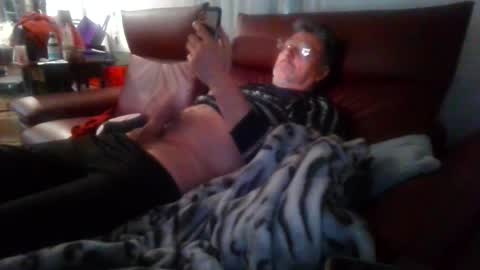 trebgeis1 online show from 04/04/26, 07:22