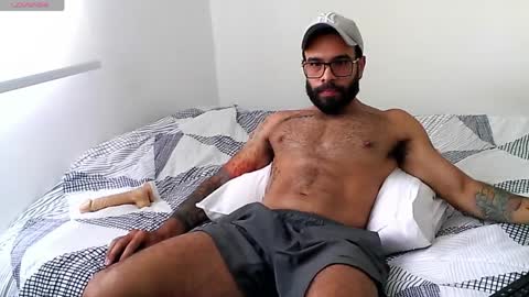 Hunter man online show from 03/30/26, 04:52