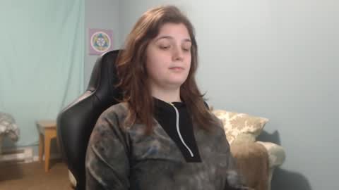 TreeJeanne online show from 01/30/25, 02:47