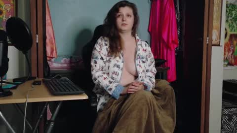 TreeJeanne online show from 09/21/25, 03:41