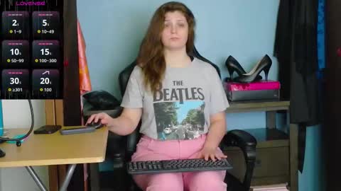 TreeJeanne online show from 10/23/25, 05:44