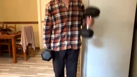 treeman817 online show from 10/28/25, 05:37