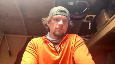 treeman817 online show from 04/15/26, 01:34