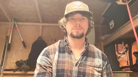 treeman817 online show from 05/07/26, 01:49