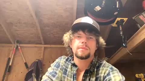 treeman817 online show from 08/01/26, 03:17