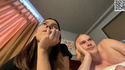 Sarah And Jon online show from 02/27/25, 07:23