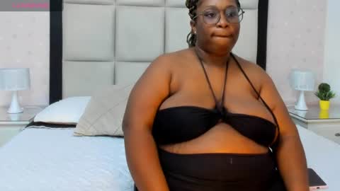 Treisy Vixen big ass online show from 06/30/26, 04:24