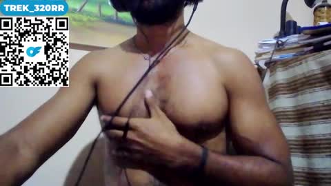 Snapshot of trek320rr chatting on 10/10/25, 07:40 TREK320RR online show from 10/10/25, 07:40