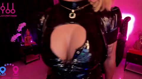 Jade online show from 02/06/25, 01:27