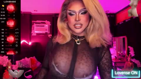 Jade online show from 10/10/25, 11:09