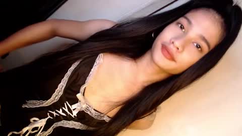 STEPHANiE online show from 12/23/25, 01:14