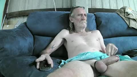 Snapshot of trevordavies802 chatting on 07/17/26, 03:46 trevordavies802 online show from 07/17/26, 03:46