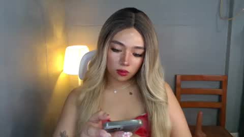 Snapshot of trexie_fucks15 chatting on 12/16/25, 11:43 trexie_fucks15 online show from 12/16/25, 11:43